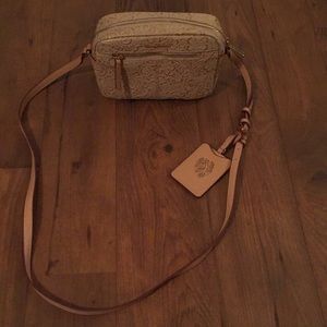 Tommy Bahama Purse